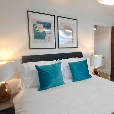 Апартаменты Luxury 2 Bed 2 Bath Flat Near Old Trafford Манчестер Экстерьер фото