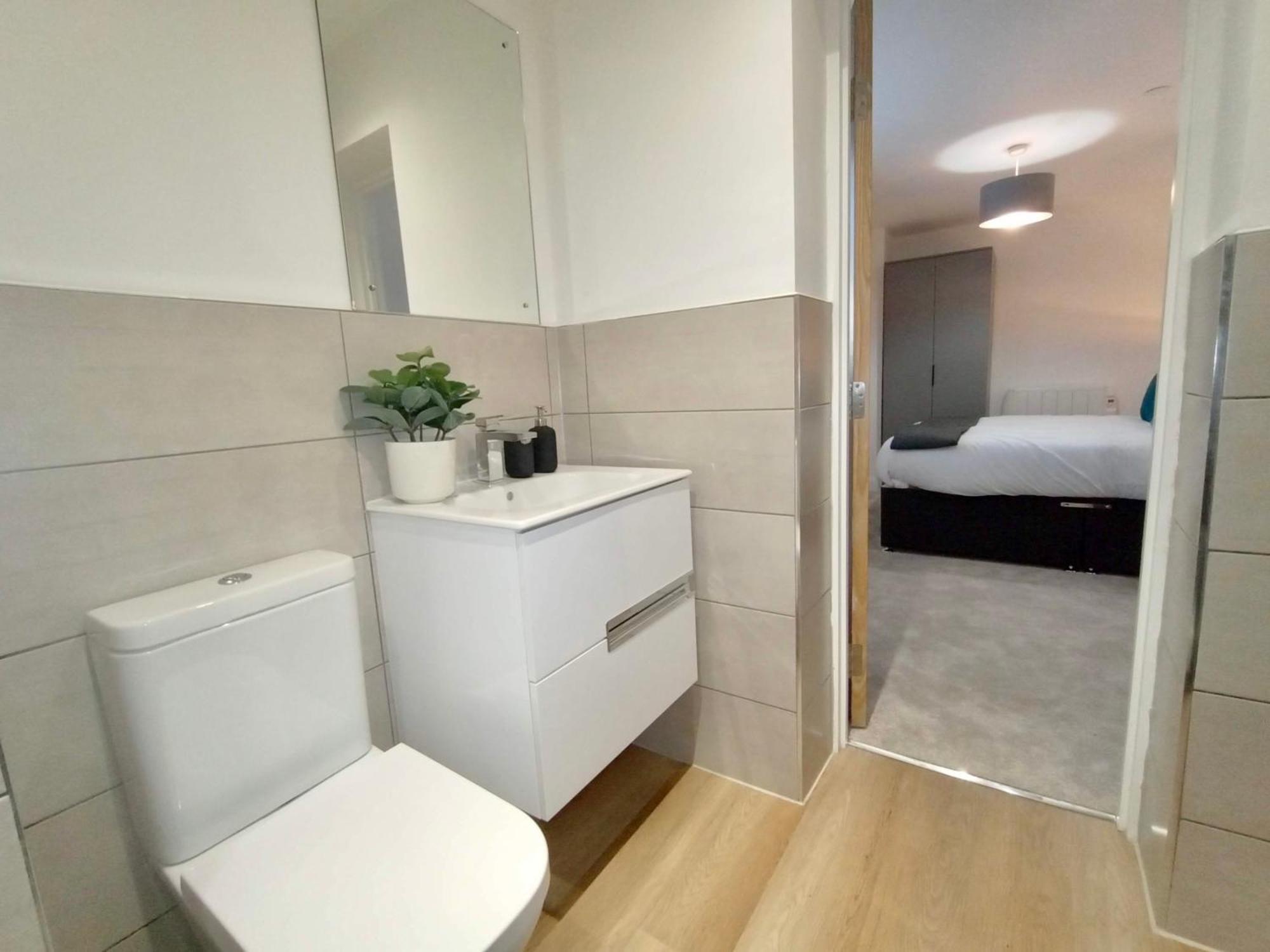 Апартаменты Luxury 2 Bed 2 Bath Flat Near Old Trafford Манчестер Экстерьер фото