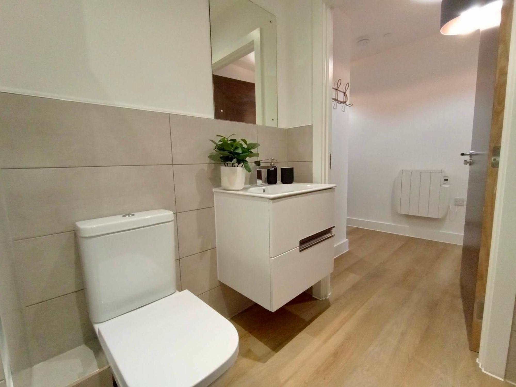 Апартаменты Luxury 2 Bed 2 Bath Flat Near Old Trafford Манчестер Экстерьер фото