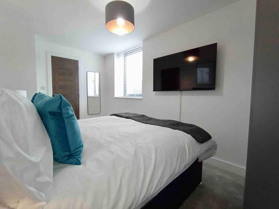 Апартаменты Luxury 2 Bed 2 Bath Flat Near Old Trafford Манчестер Экстерьер фото